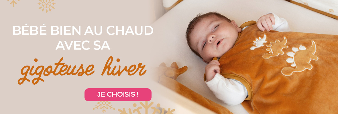 Bébé bien au chaud avec la gigoteuse hiver